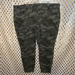 NWT Sonoma Camo jeggings army print skinny jeans plus size size 24W